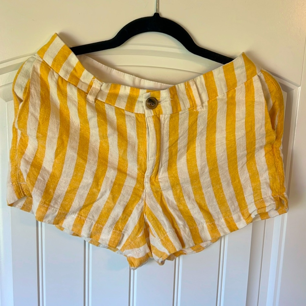 Old Navy yellow and white stripped linen shorts